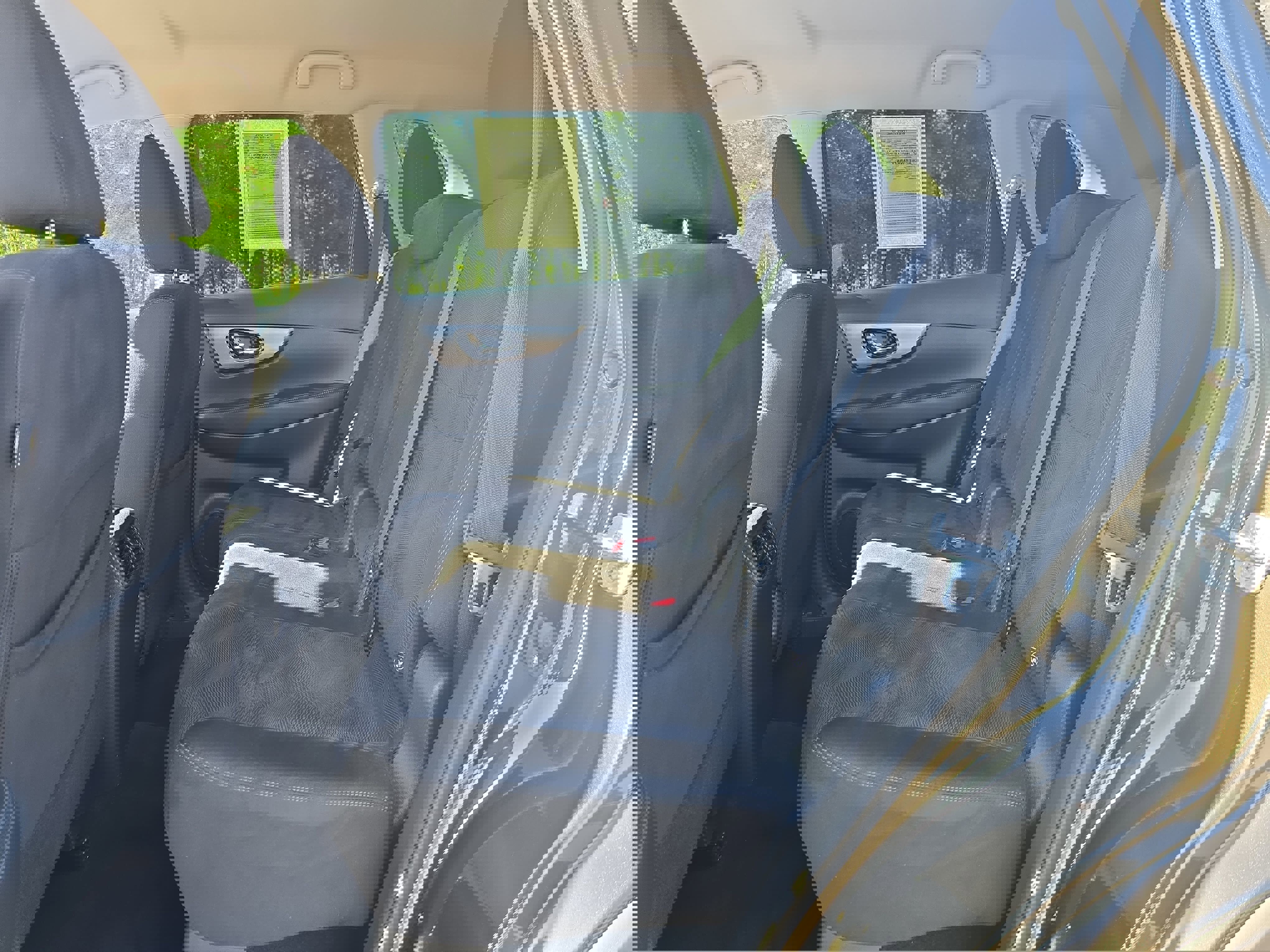 Used 2015 Nissan Rogue SV image 13