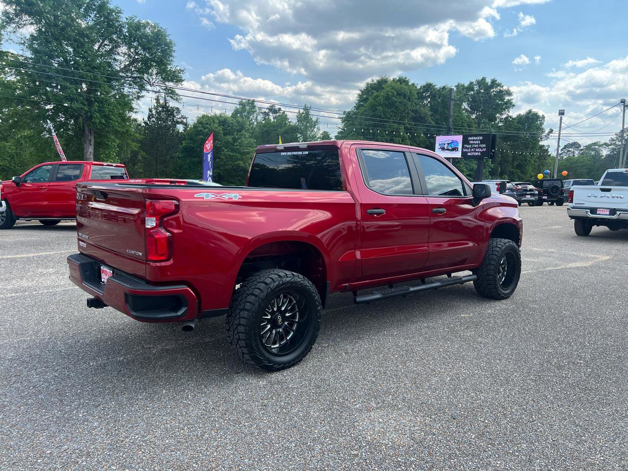Used 2021 Chevrolet Silverado 1500 Custom AWD/4WD image 10