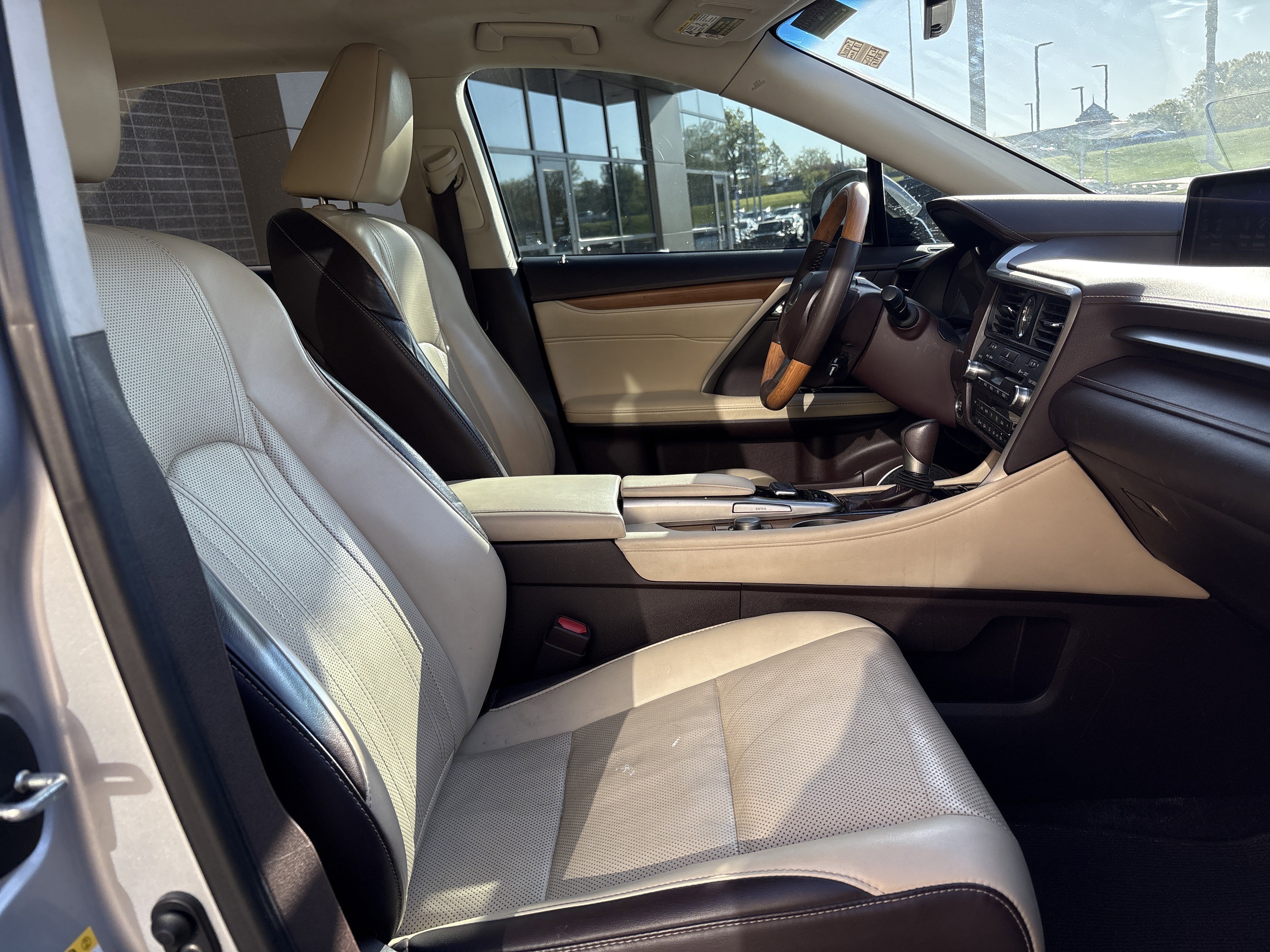 Used 2018 Lexus RX 350 FWD w/ Premium Package image 35