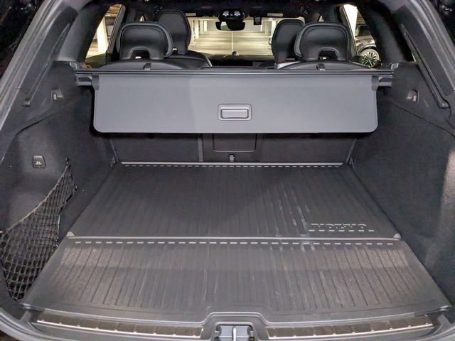 New 2024 Volvo XC60 T8 Polestar w/ Protection Package Premier image 28