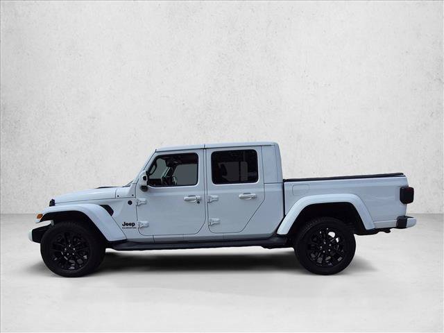 Used 2021 Jeep Gladiator Overland AWD/4WD image 9