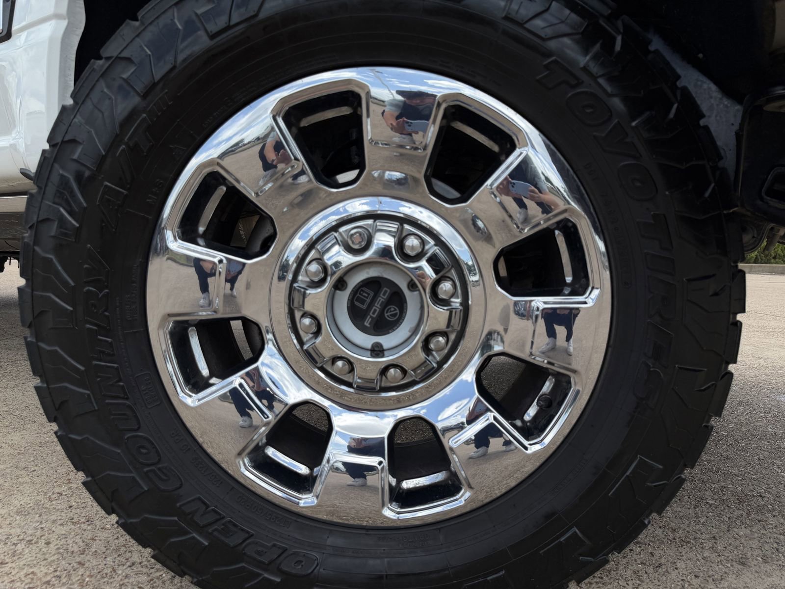Used 2024 Ford F250 King Ranch w/ Chrome Package AWD/4WD image 10