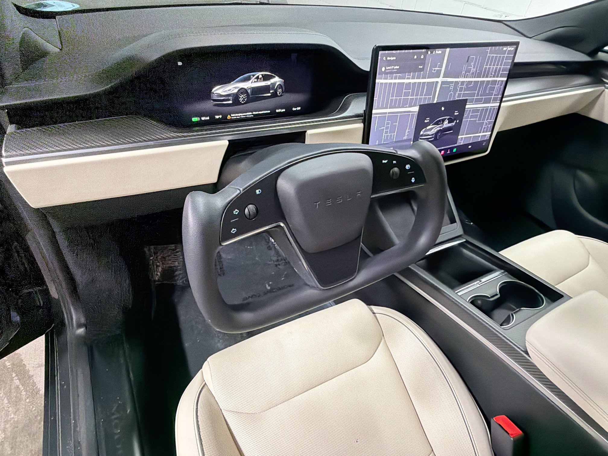 Used 2022 Tesla Model S Plaid AWD/4WD image 4