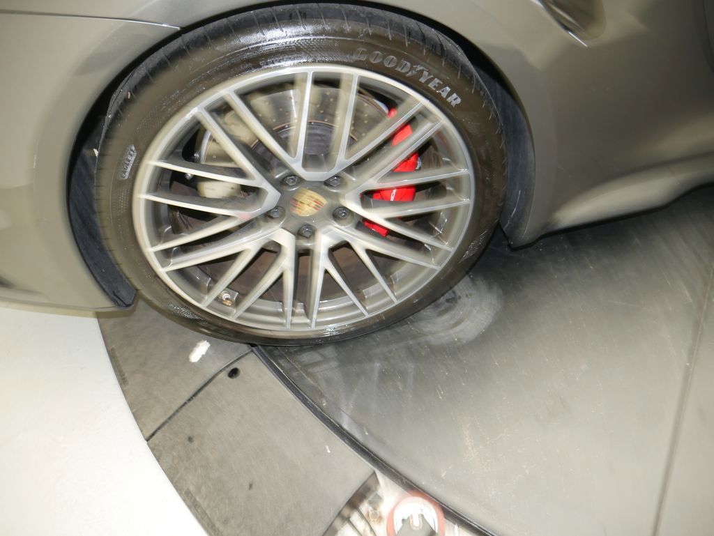 Certified 2023 Porsche 911 Turbo AWD/4WD image 18