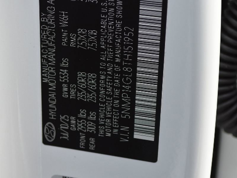 New 2026 Hyundai Santa Fe SE image 31