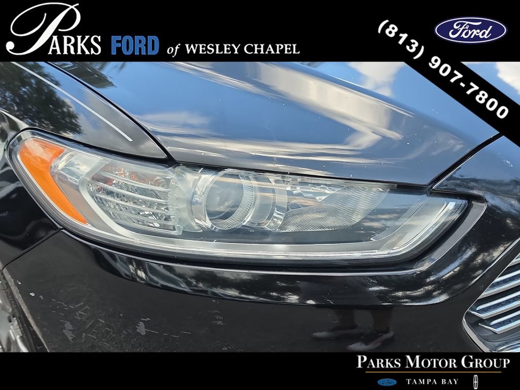 Used 2016 Ford Fusion Titanium FWD image 7
