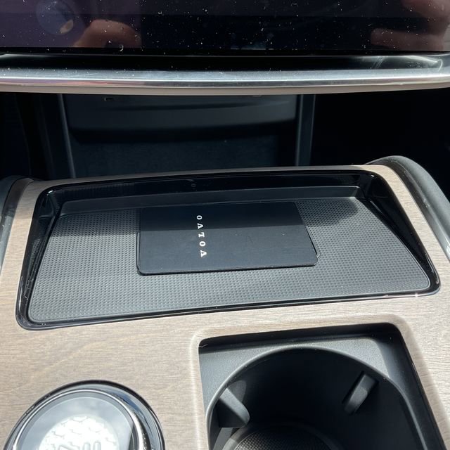 New 2026 Volvo EX90 Plus RWD image 30