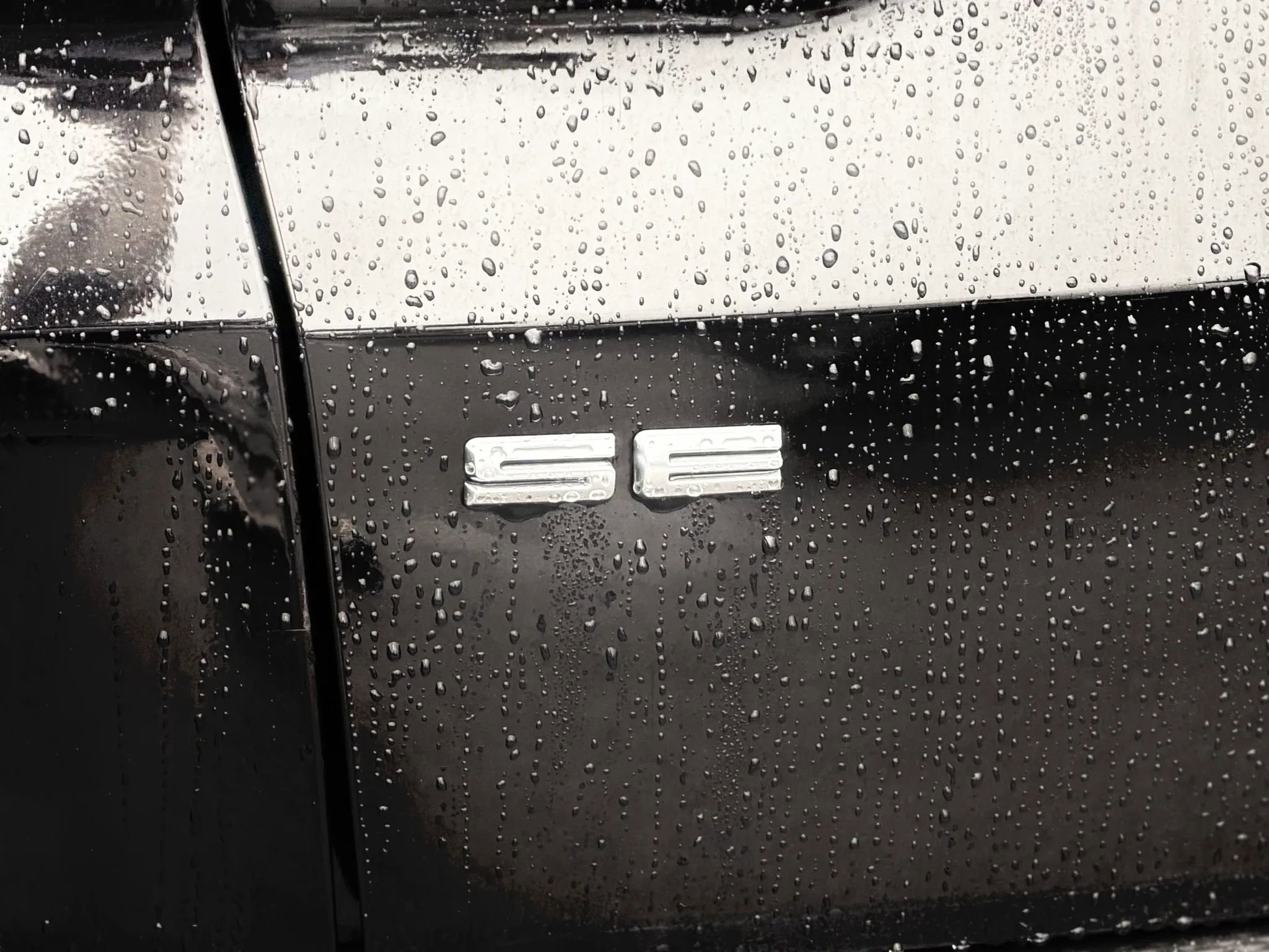 Used 2020 Ford Escape SE image 12