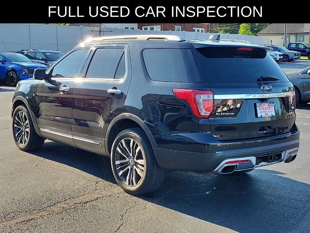 Used 2016 Ford Explorer Platinum AWD/4WD image 3