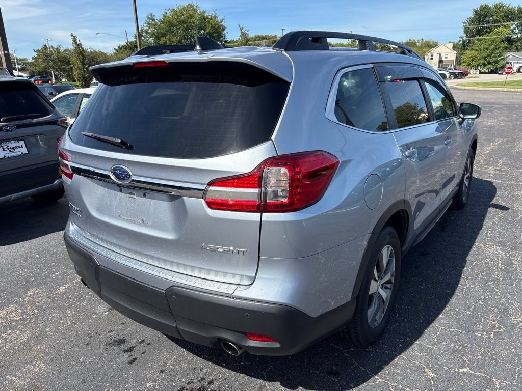 Used 2022 Subaru Ascent Premium w/ Convenience Package AWD/4WD image 3