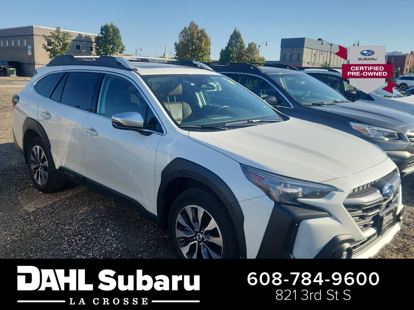 Used 2024 Subaru Outback Touring AWD/4WD image 1