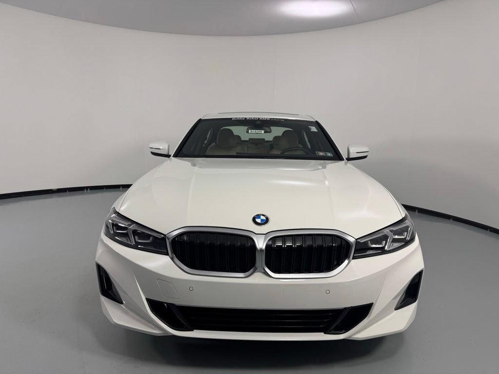 Certified 2025 BMW 330i xDrive Sedan w/ Convenience Package AWD/4WD image 3