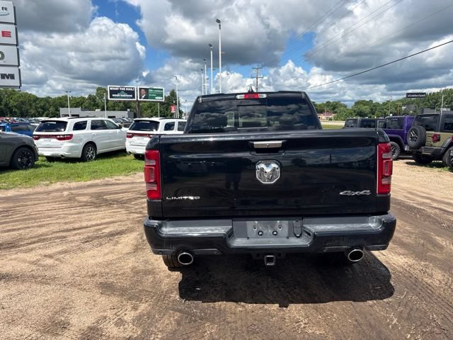 Used 2022 RAM 1500 Limited w/ Body-Colour Bumper Group AWD/4WD image 7