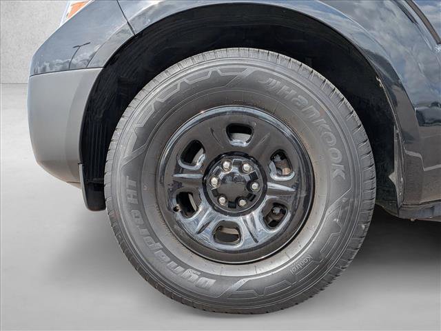 Used 2021 Nissan Frontier S image 24