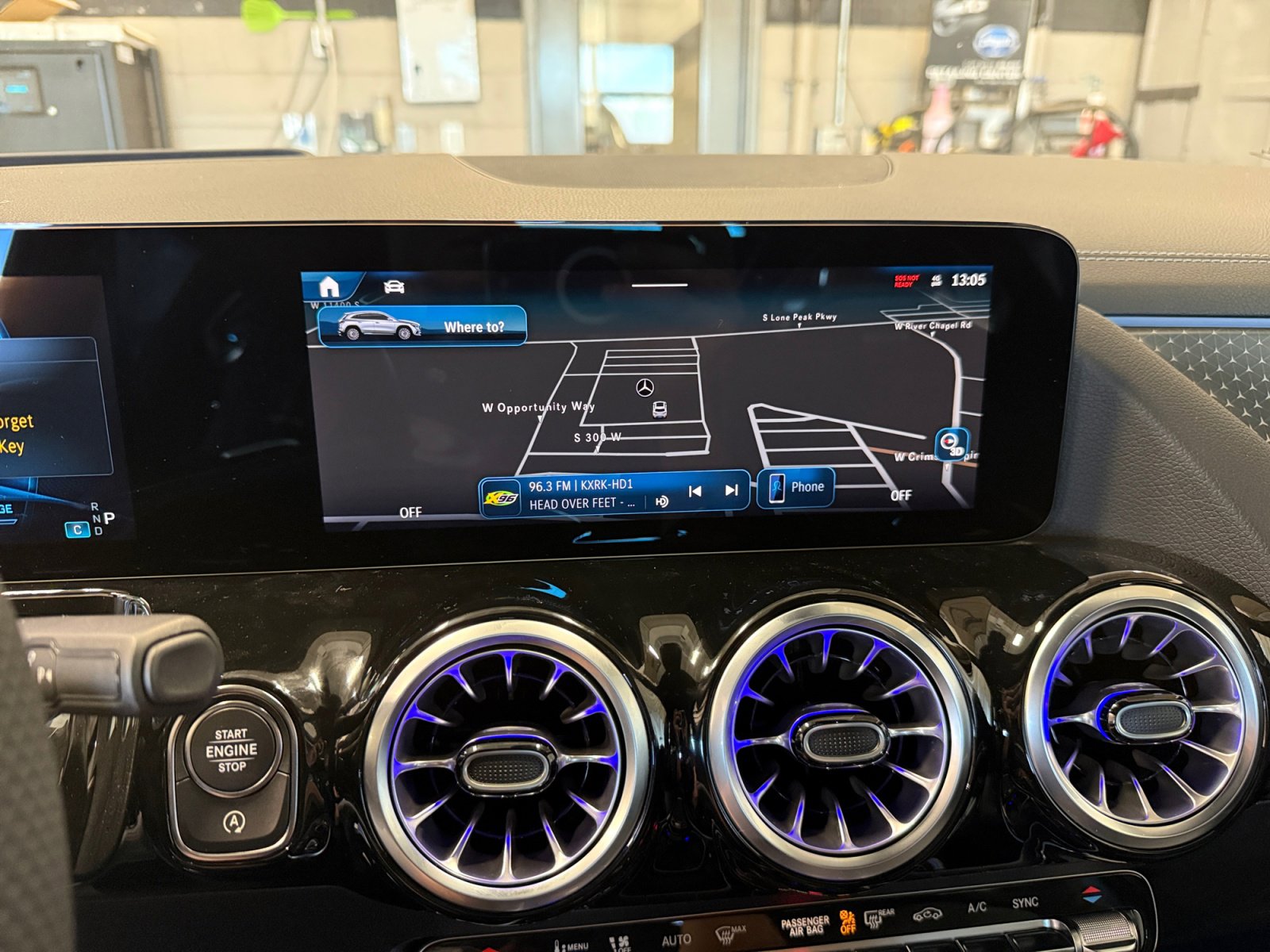 New 2026 Mercedes-Benz GLA 35 AMG 4MATIC image 28