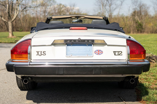 Used 1989 Jaguar XJS V12 Convertible image 7