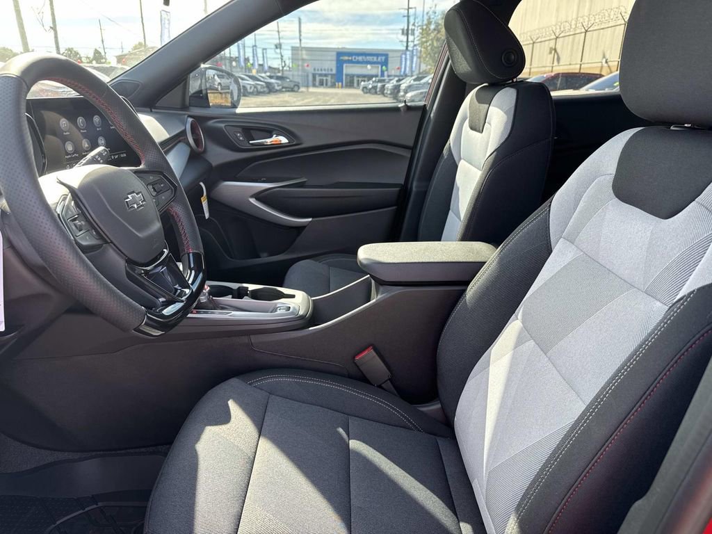 New 2026 Chevrolet Trax RS image 17