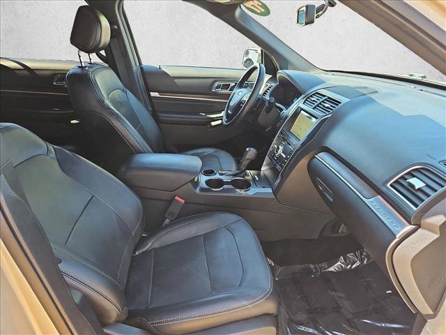 Used 2017 Ford Explorer Limited FWD image 26