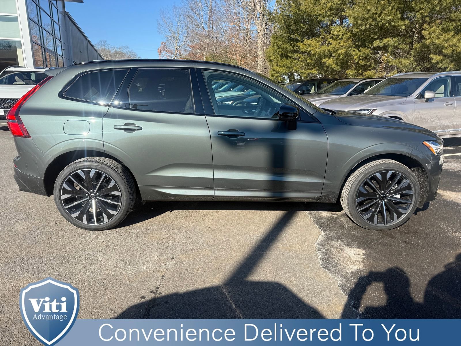 New 2026 Volvo XC60 B5 Ultra w/ Protection Package Premier AWD/4WD image 9