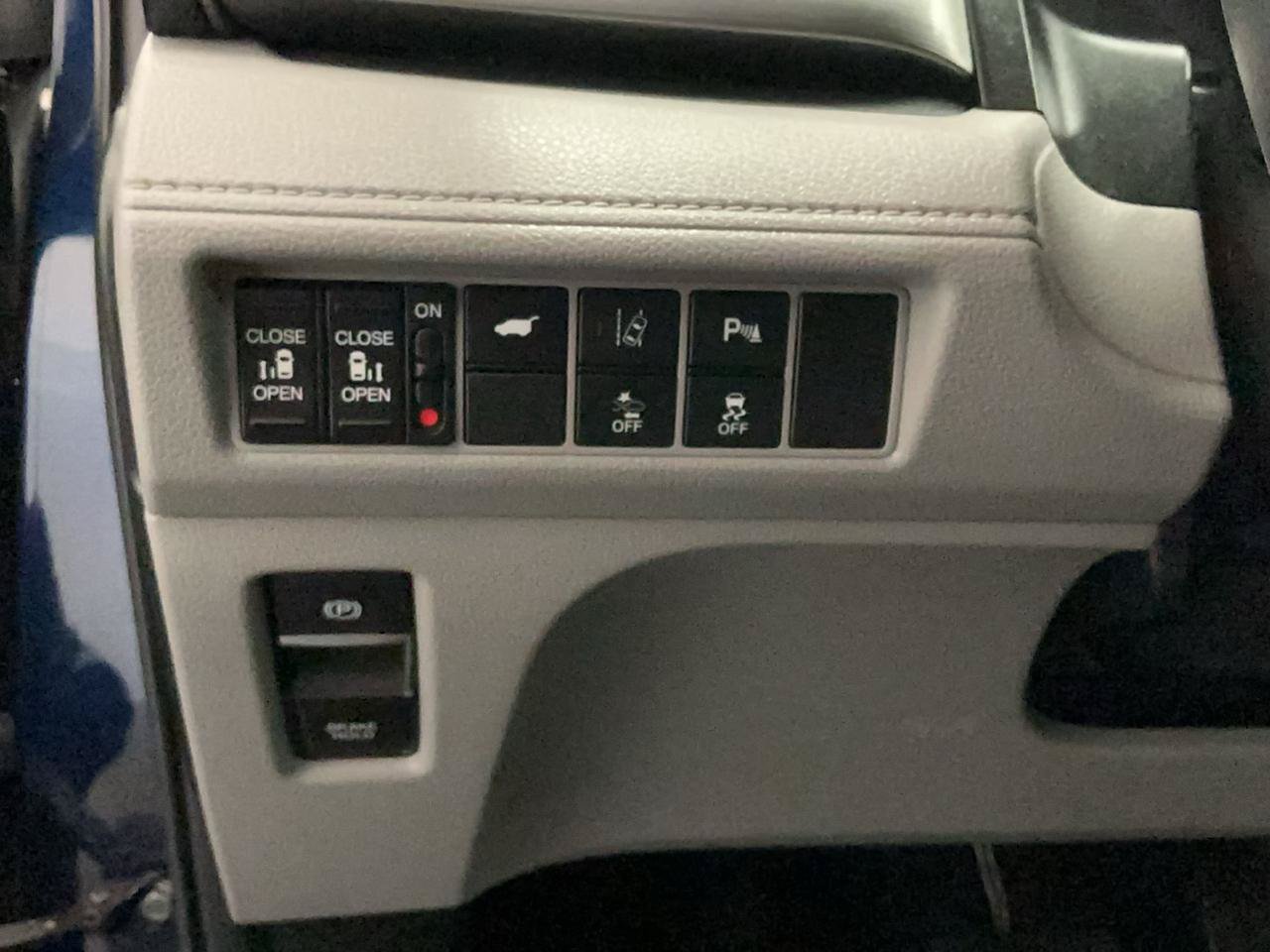 Used 2020 Honda Odyssey Touring image 22