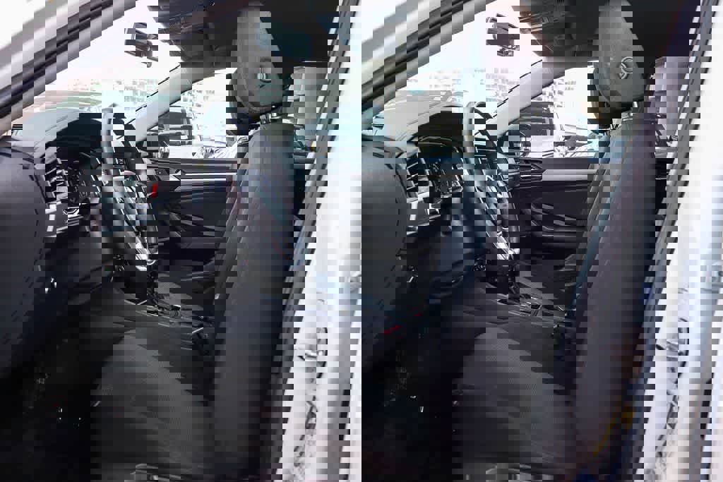 Used 2021 Volkswagen Jetta R-Line image 18