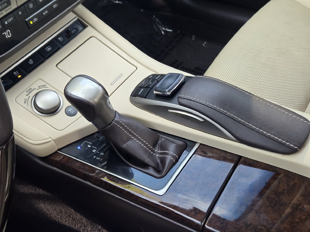 Used 2017 Lexus ES 350 FWD image 21