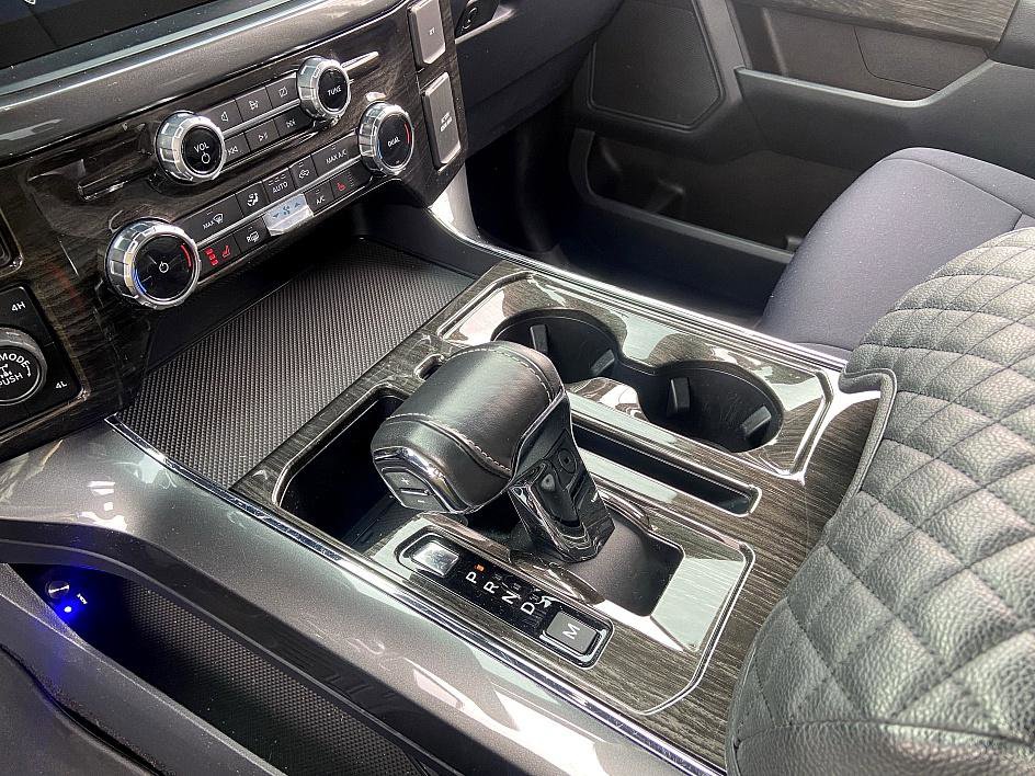 Used 2022 Ford F150 XLT w/ Equipment Group 302A High image 15