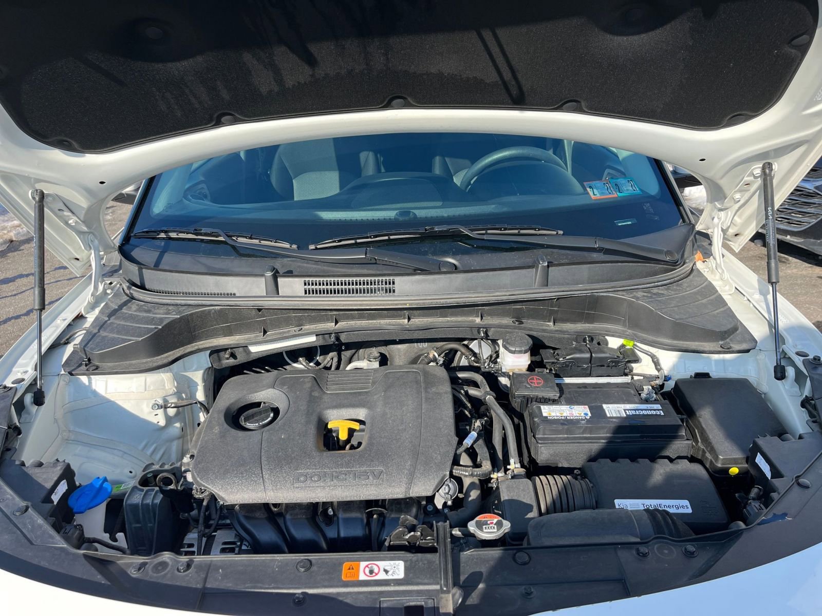 Used 2025 Kia Soul LX w/ LX Technology Package FWD image 30