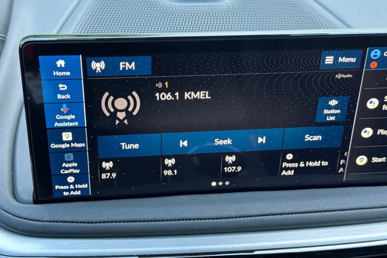 New 2026 Acura MDX w/ Technology Package AWD/4WD image 17
