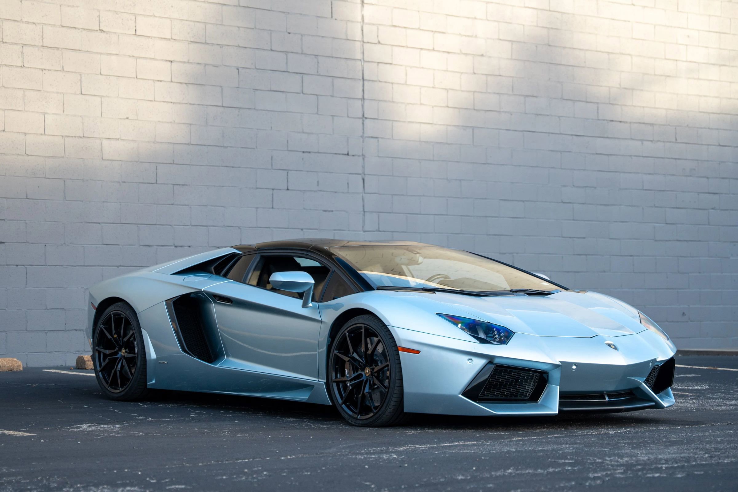 Used 2013 Lamborghini Aventador LP 700-4 image 14