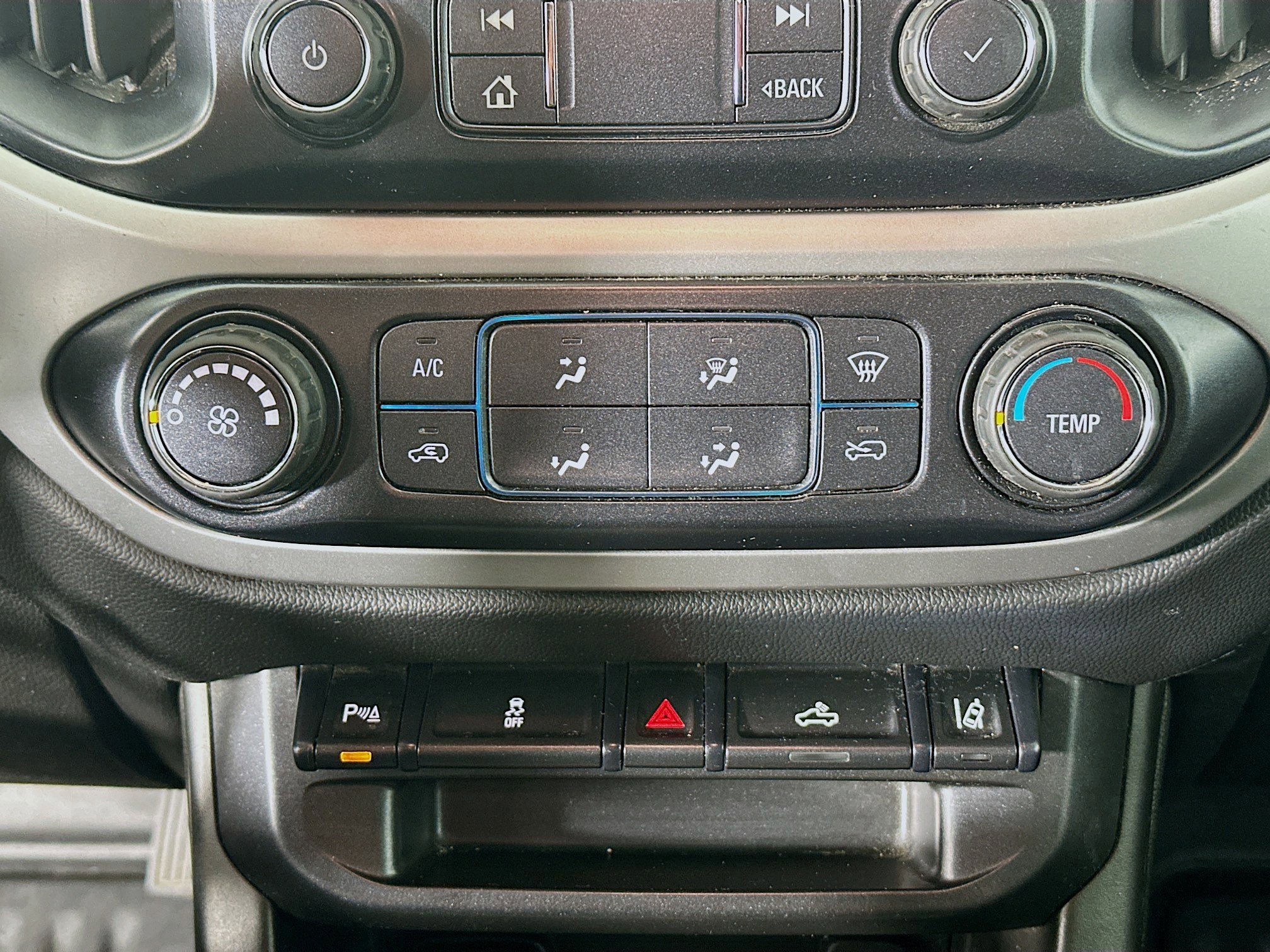 Used 2021 Chevrolet Colorado LT w/ Fleet Safety Package image 22