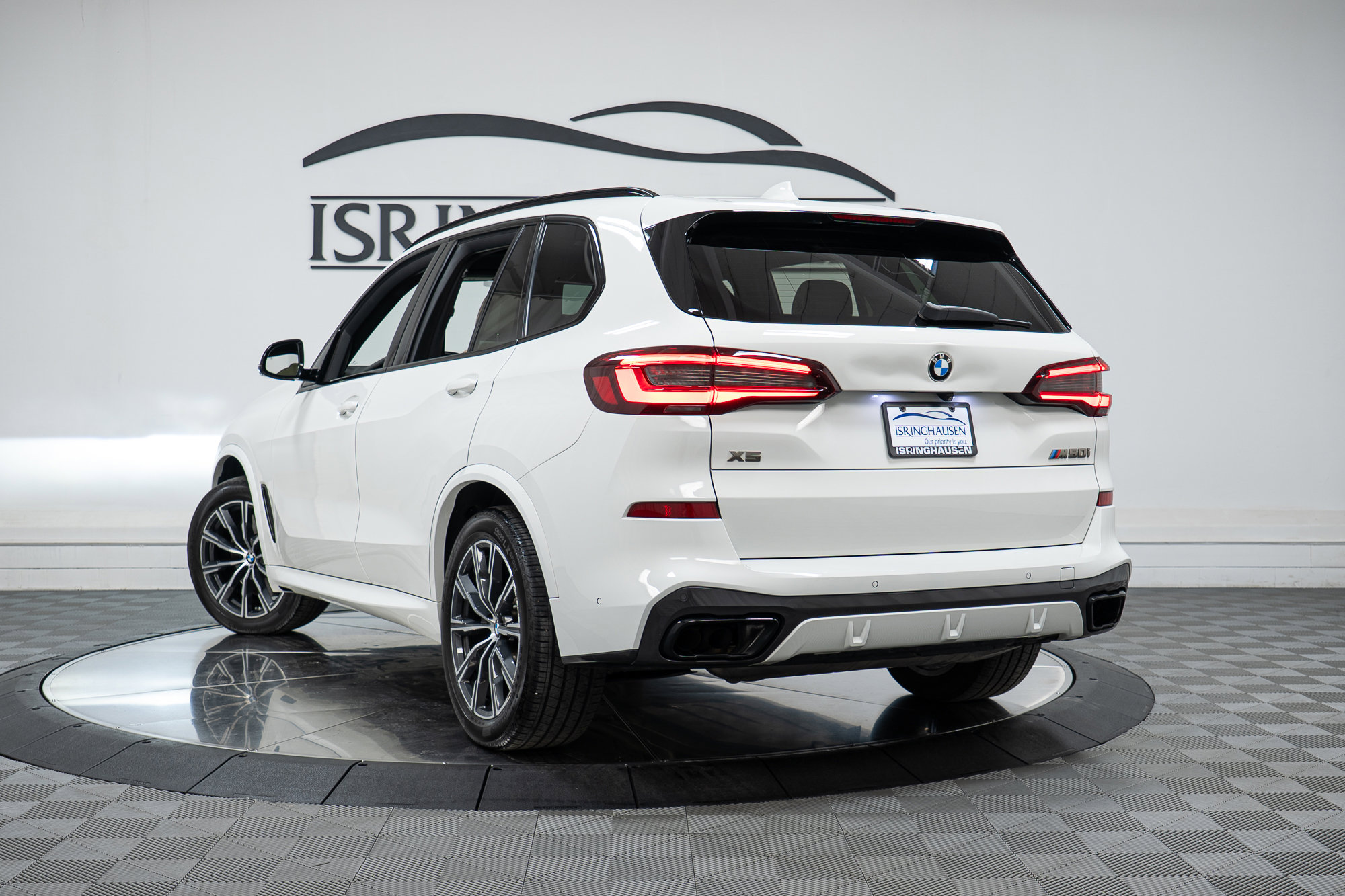 Used 2021 BMW X5 M50i AWD/4WD image 28