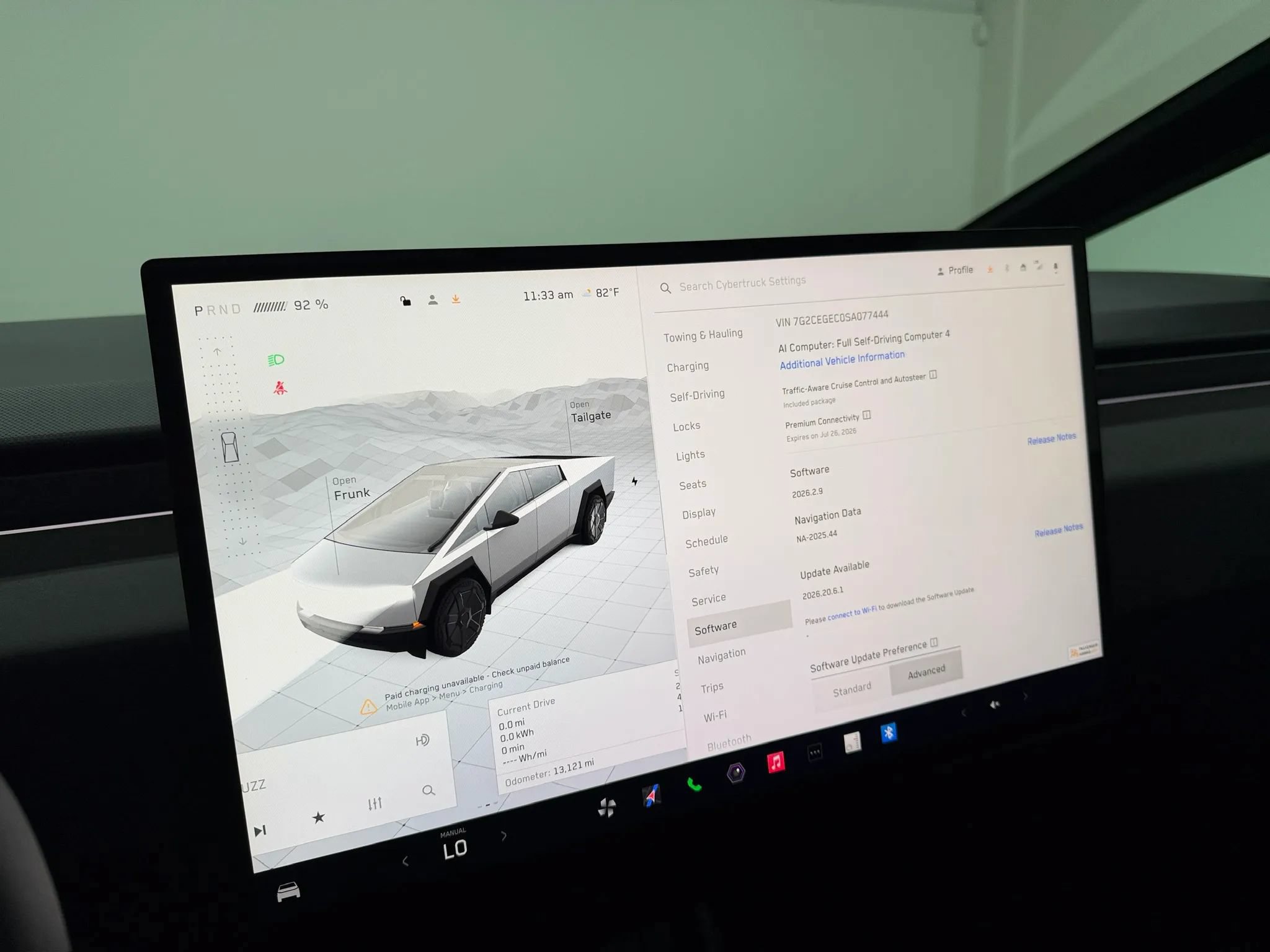 Used 2025 Tesla Cybertruck 2WD Crew Cab image 77