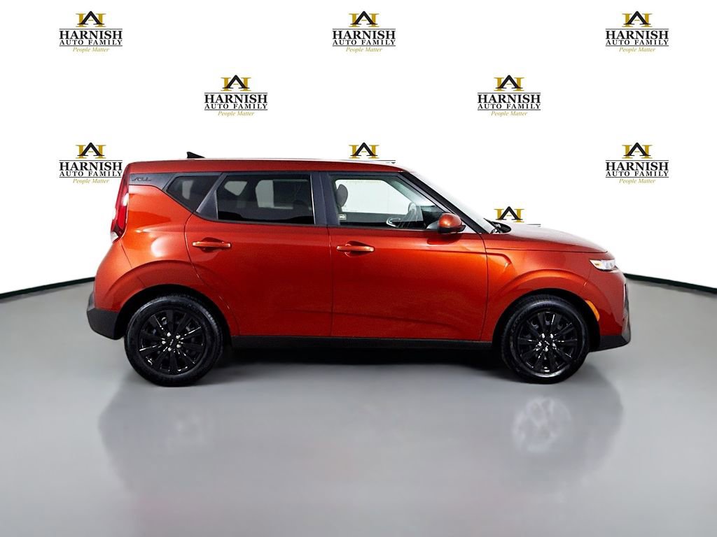 Used 2020 Kia Soul LX image 8