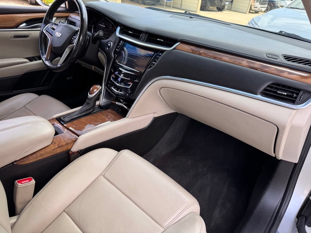 Used 2019 Cadillac XTS Luxury FWD image 17