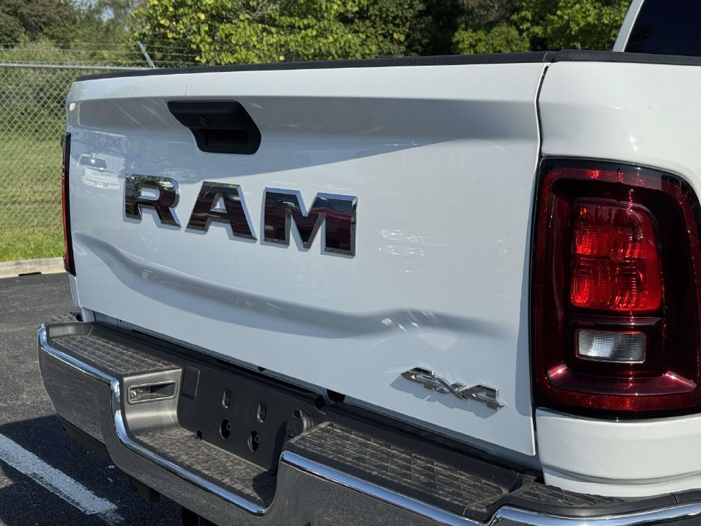 New 2026 RAM 2500 Tradesman AWD/4WD image 10
