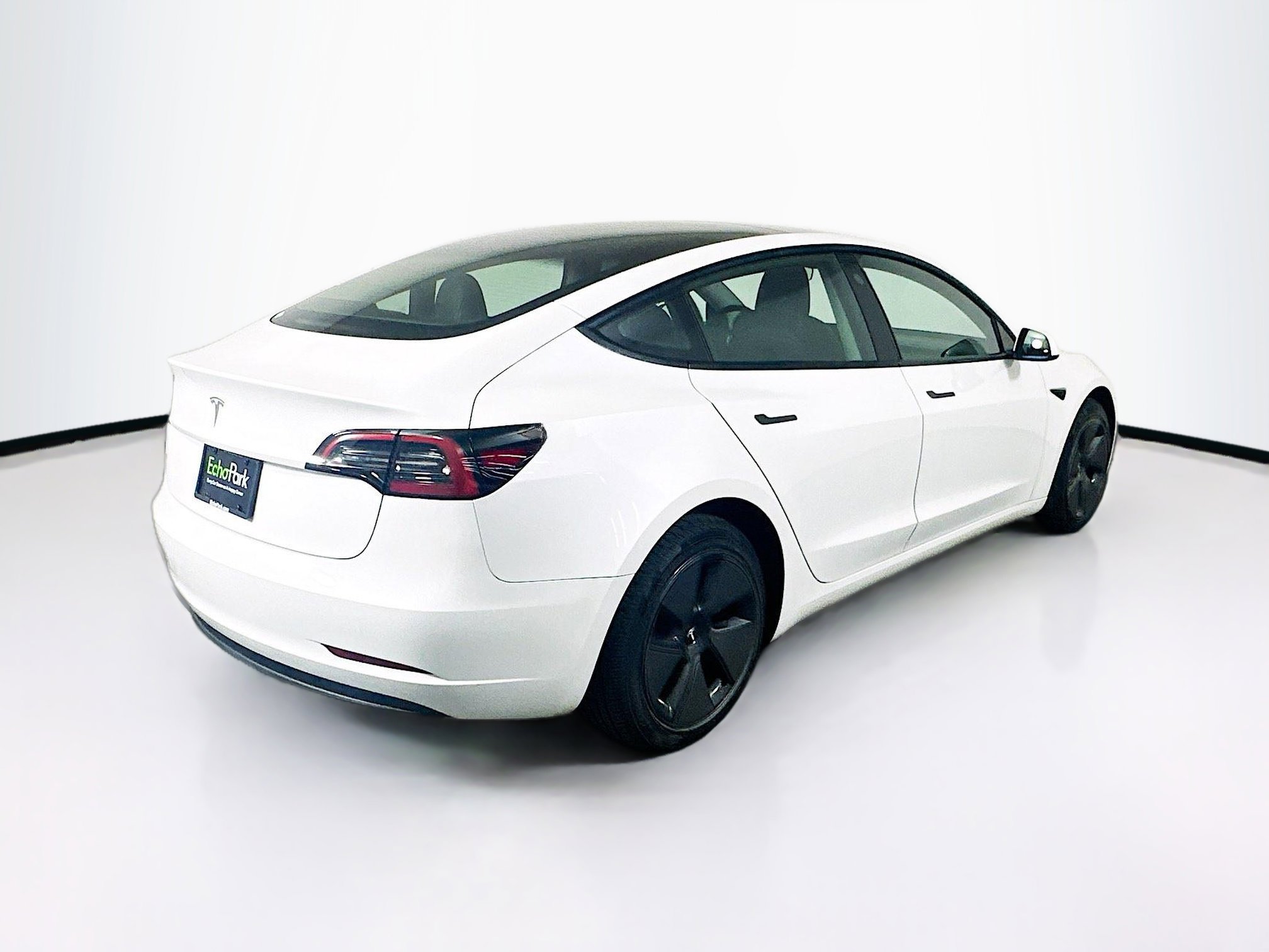 Used 2023 Tesla Model 3 Standard Range RWD image 9