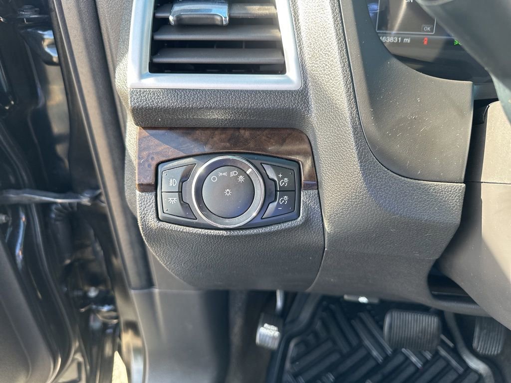 Used 2015 Ford Explorer Limited image 12