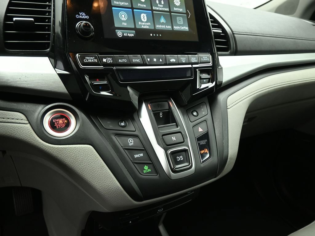 Used 2018 Honda Odyssey Touring image 15