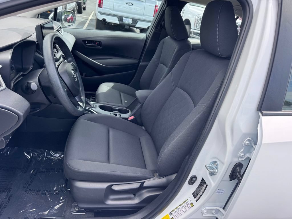 Used 2024 Toyota Corolla LE FWD image 21