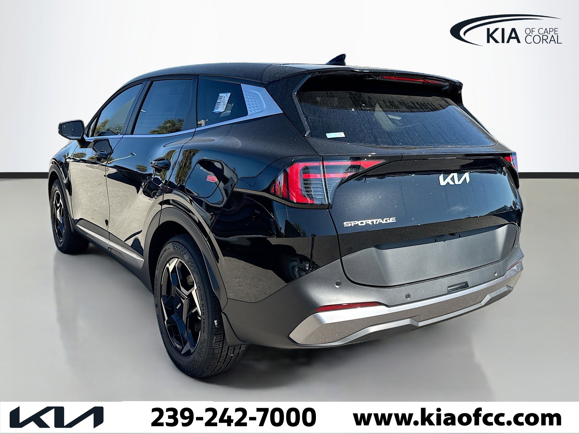 New 2026 Kia Sportage EX image 3