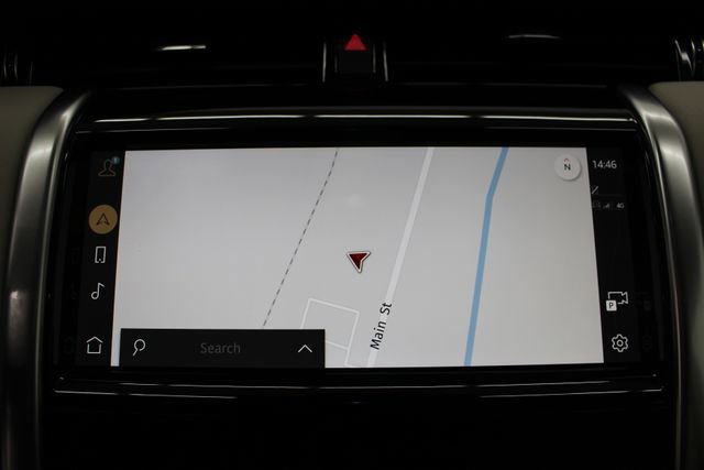 Used 2023 Land Rover Discovery Sport SE image 21