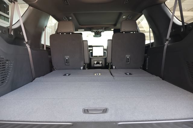 New 2026 GMC Yukon XL Elevation w/ Elevation Premium Package AWD/4WD image 22