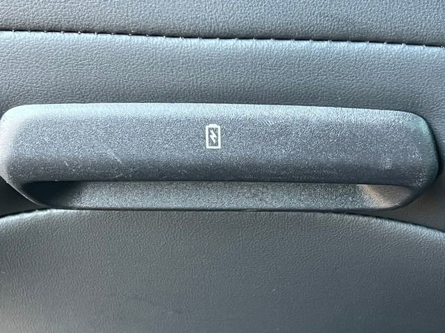 Used 2025 Ford Expedition Max Platinum image 40