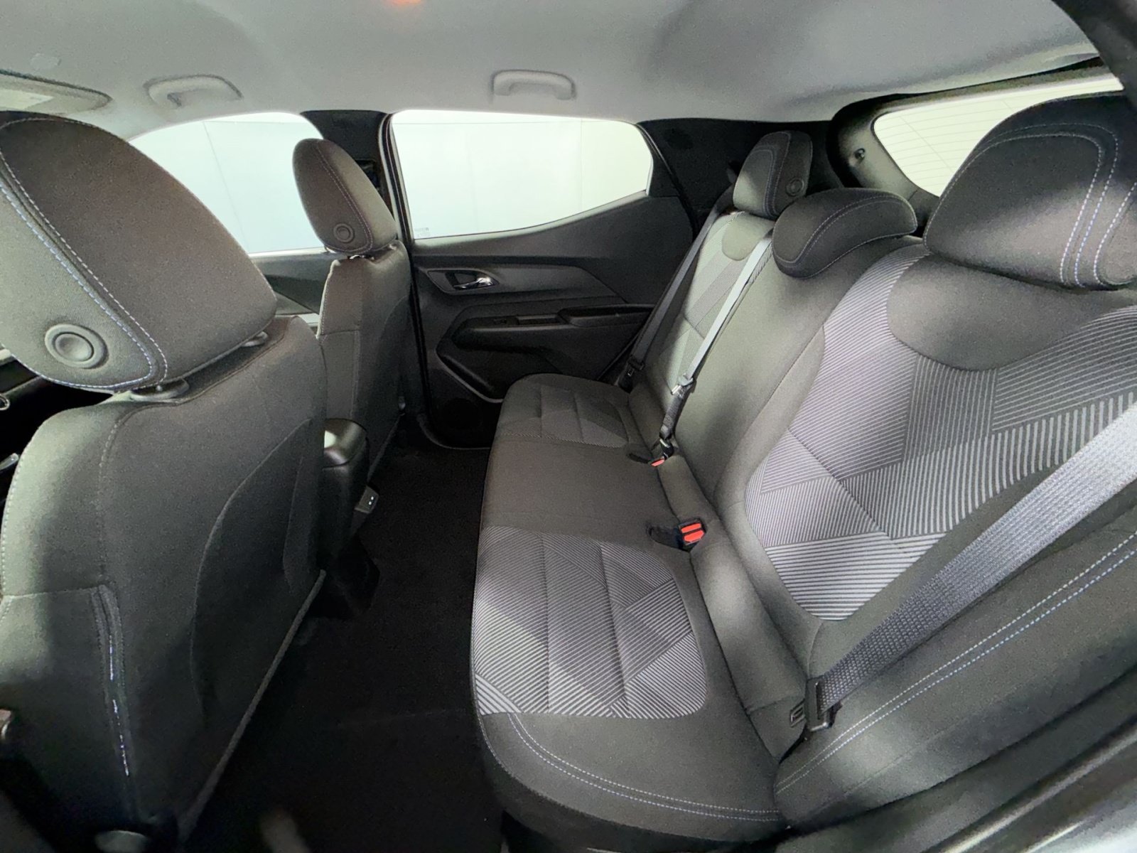 New 2027 Chevrolet Bolt LT FWD image 24