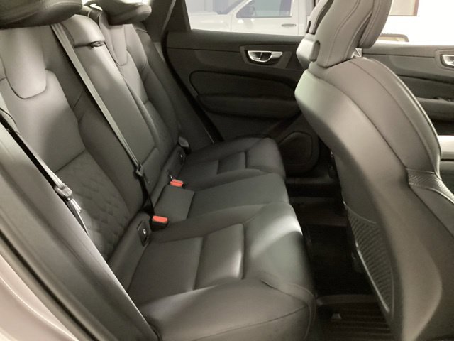 Used 2026 Volvo XC60 B5 Plus w/ Protection Package Premier AWD/4WD image 20