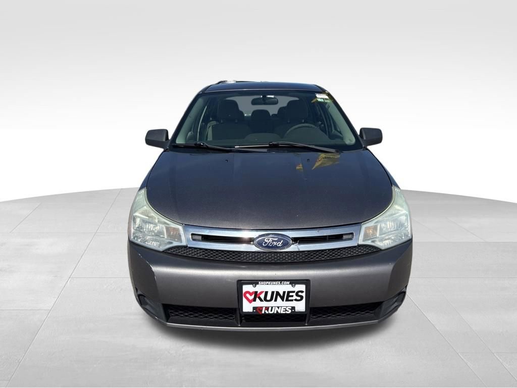 Used 2011 Ford Focus S FWD image 2