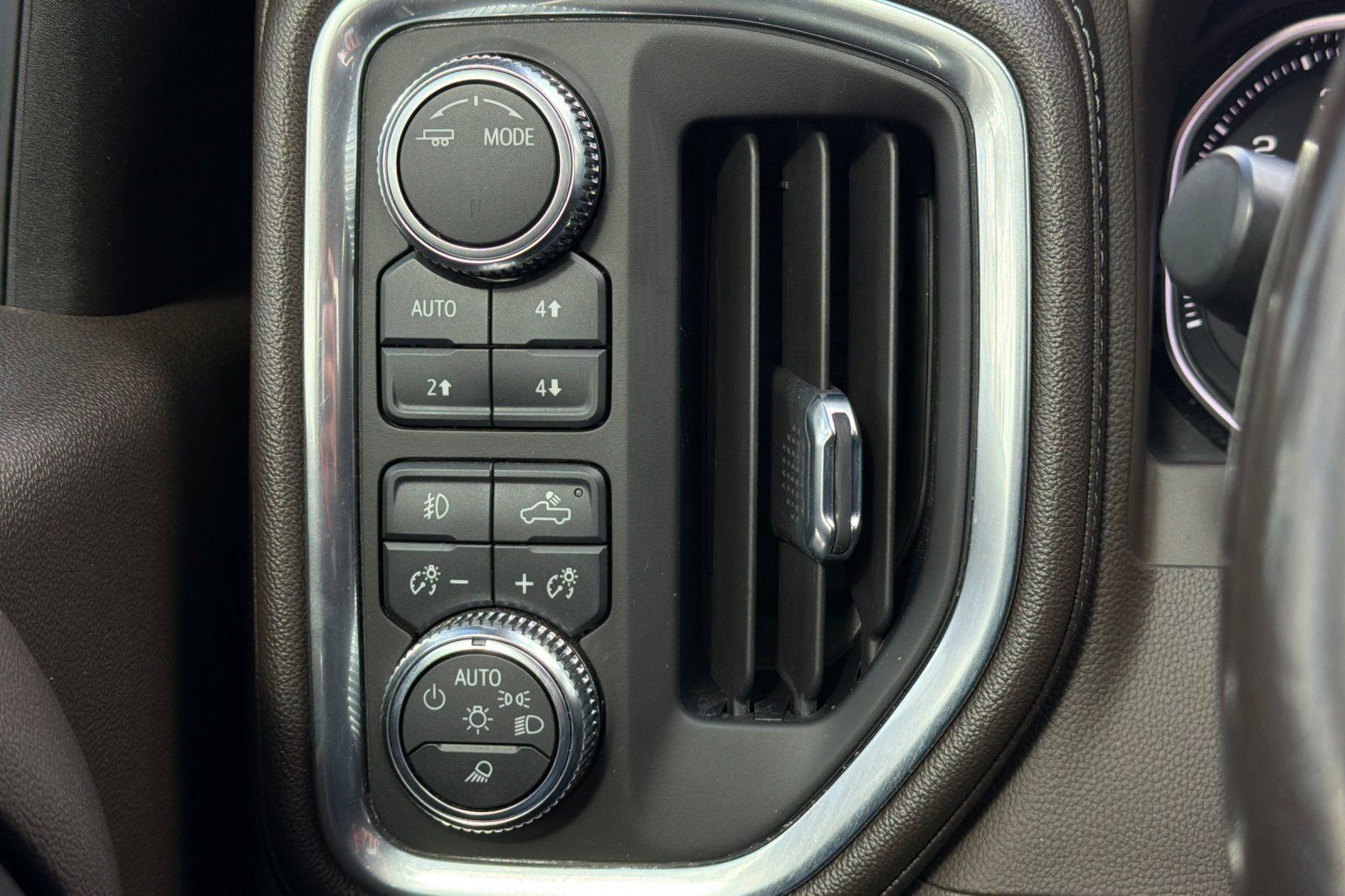 Used 2022 GMC Sierra 2500 SLT w/ Gooseneck/5TH Wheel Package image 39