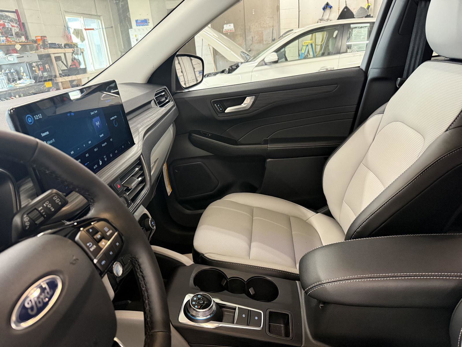 New 2026 Ford Escape Platinum w/ Class II Trailer Tow Package image 16