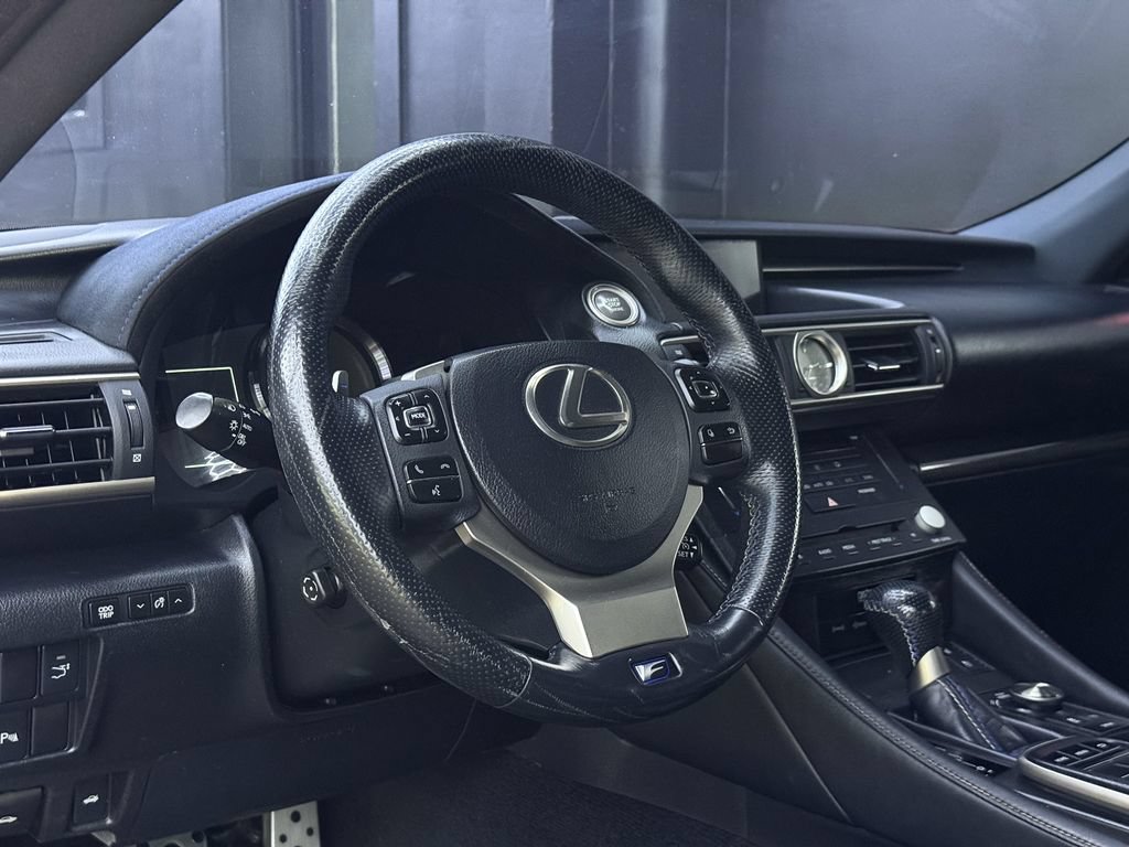 Used 2015 Lexus RC F w/ Premium Package RWD image 14